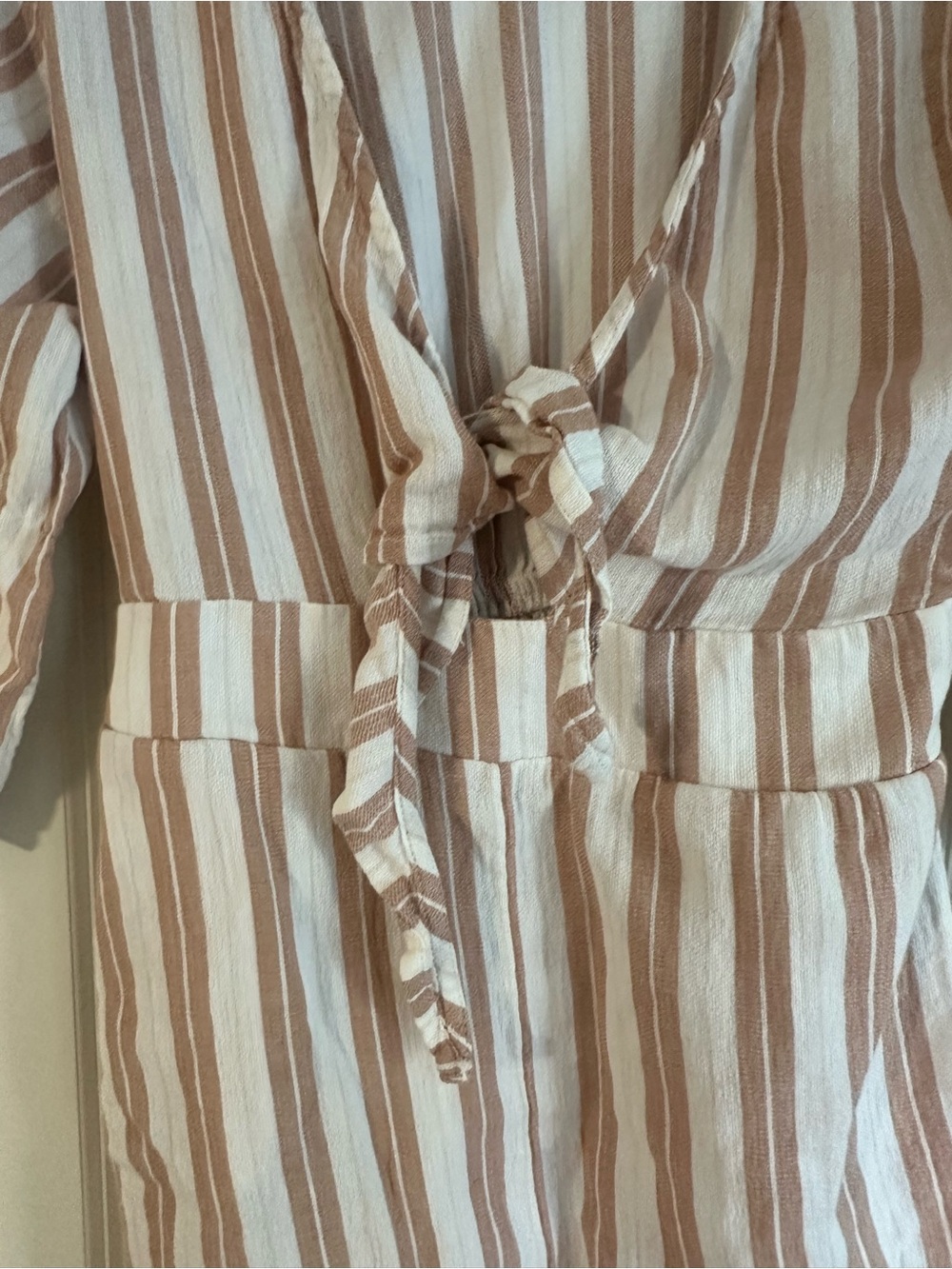 Billabong link up jumpsuit tie front striped m - Picture 5 of 14